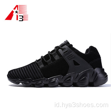 Sepatu Sneaker Suede Outdoor Sport